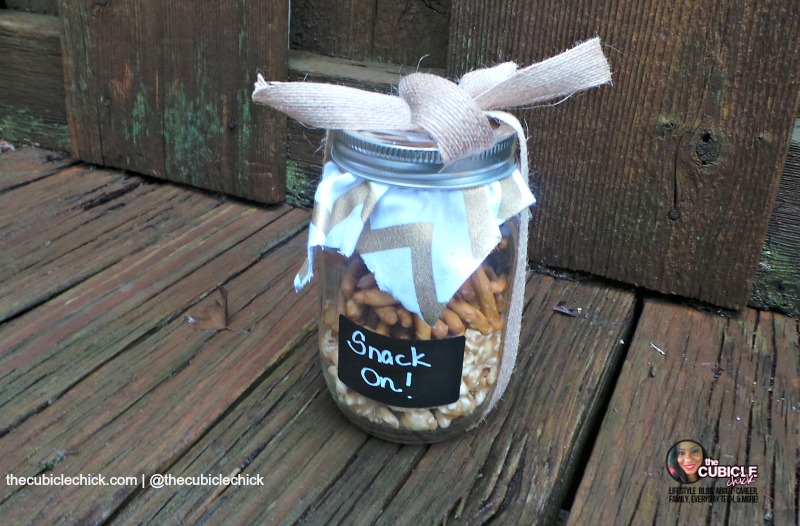 Mason Jar DIY Holiday Hostess Idea