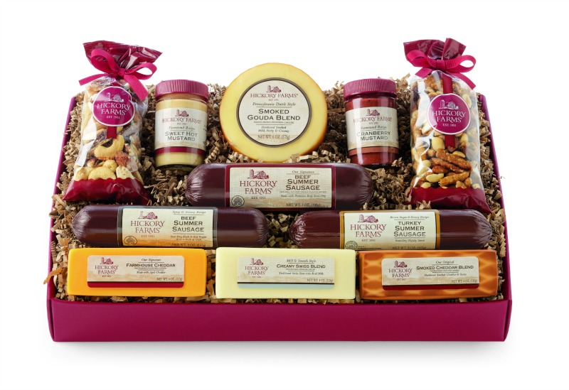 Giveaway: Celebrating Holiday Traditions with Hickory Farms